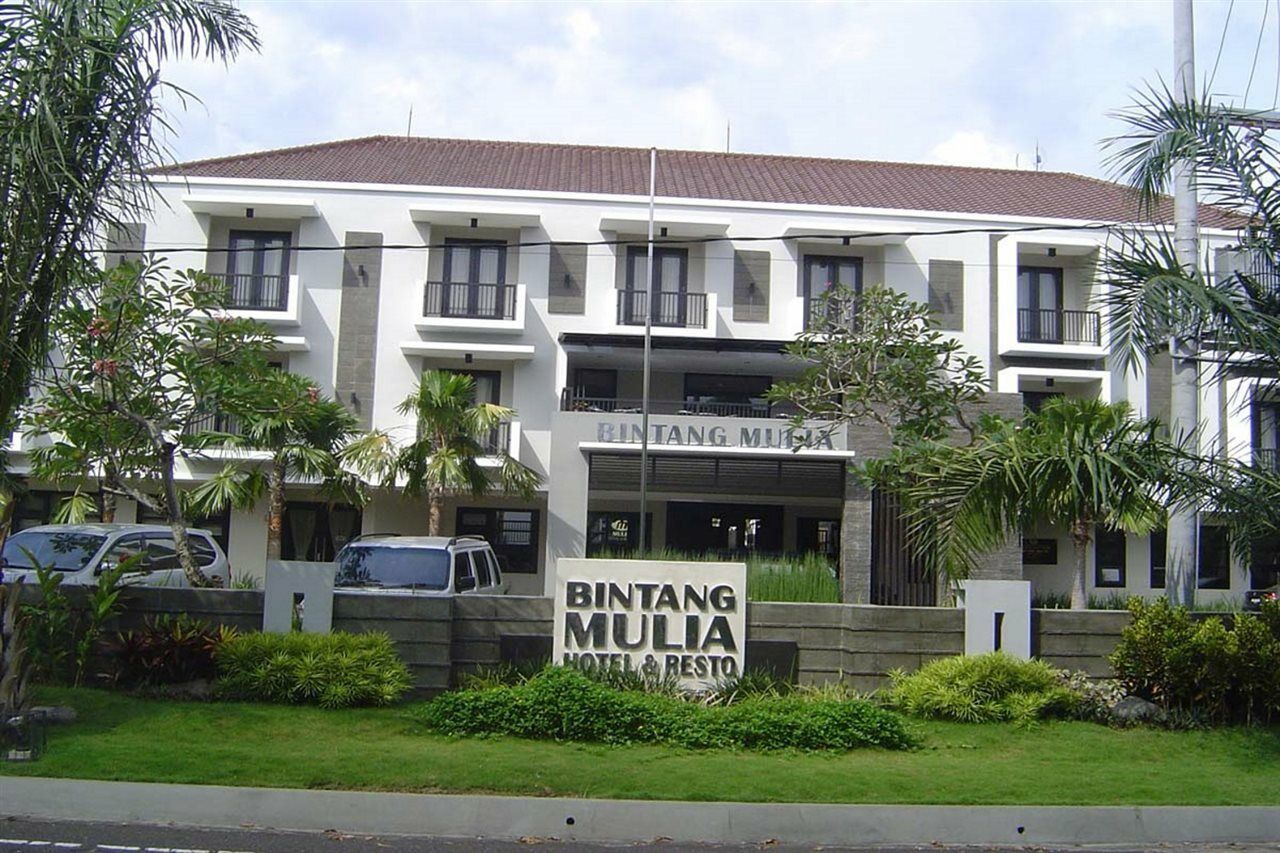 Bintang Mulia Hotel Jembel Exterior foto